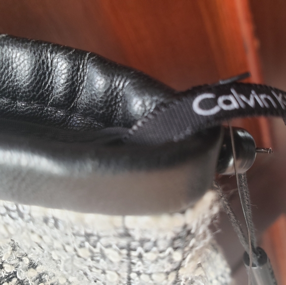 Calvin klein skirt - Picture 3 of 6